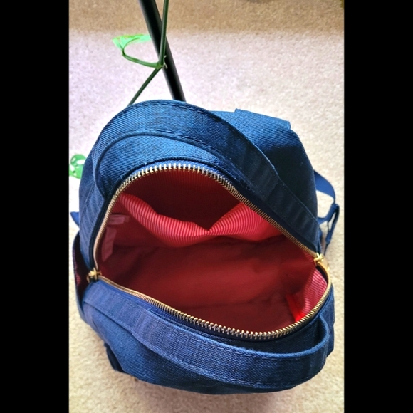 Herschel Backpack - Picture 4 of 4